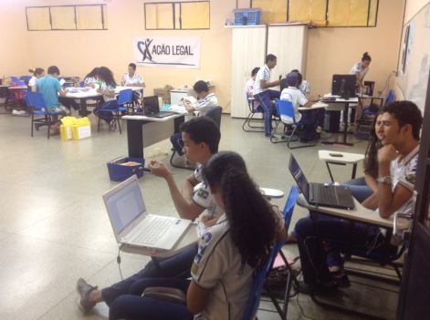 Reunião com bolsistas Pibic Jr e gravação de programas da Radiotec.